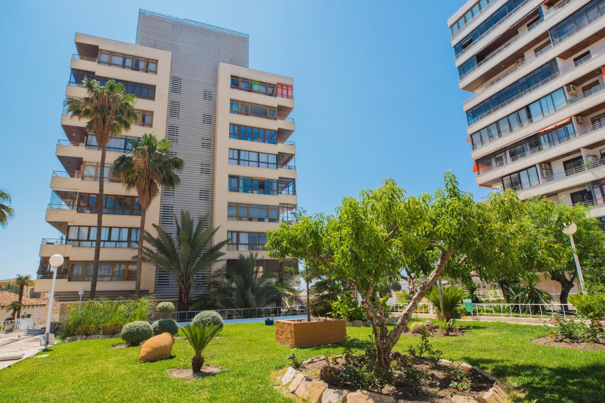 Nogalera Party&Beach Select Torremolinos Extérieur photo